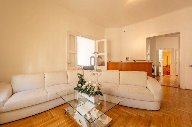 Eladó téglalakás, XIII. kerületben, Victor Hugo utcában