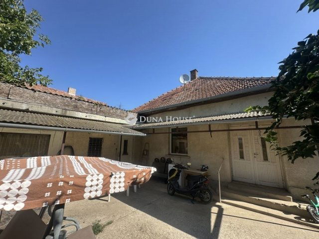 Eladó családi ház, Maglódon 45 M Ft, 4 szobás