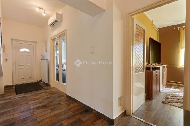 Eladó családi ház, Budapesten, XVI. kerületben 154.99 M Ft