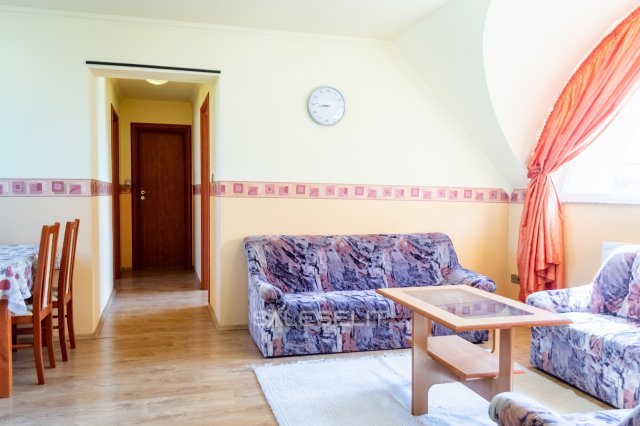 Eladó téglalakás, Debrecenben 75 M Ft, 1+1 szobás