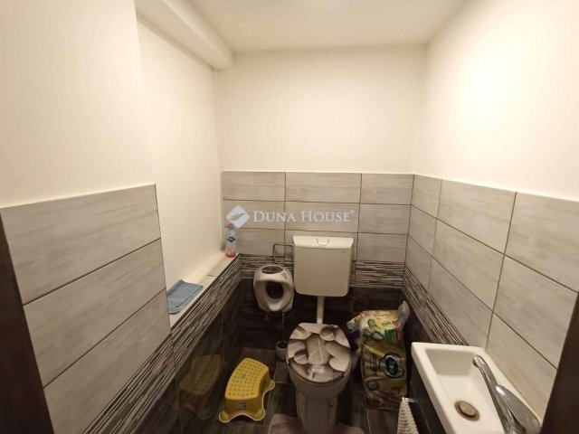 Eladó családi ház, Nagysápon 32.9 M Ft, 3 szobás