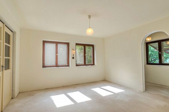 Eladó családi ház, Polgáron 18.9 M Ft, 4 szobás