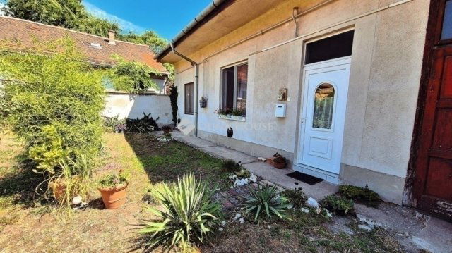 Eladó téglalakás, Budapesten, IV. kerületben 47.9 M Ft, 2 szobás