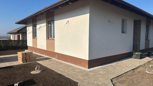 Eladó családi ház, Vácrátóton 139.5 M Ft, 4 szobás