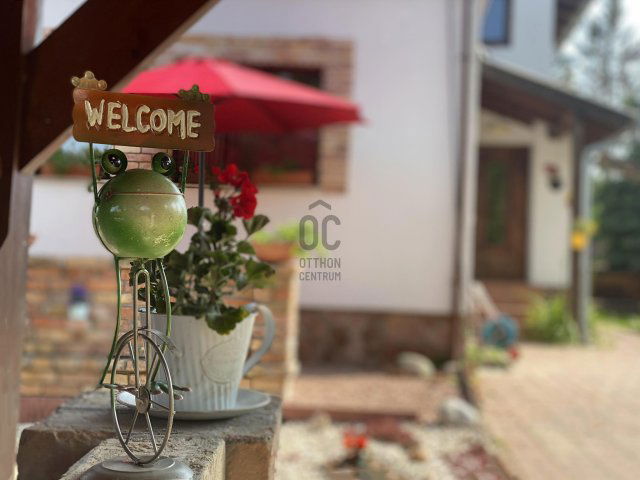 Eladó téglalakás, Szigetmonostorban 39.9 M Ft, 2 szobás