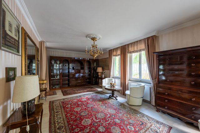 Eladó családi ház, Budapesten, II. kerületben 272 M Ft