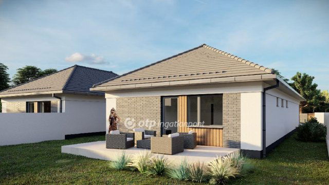 Eladó családi ház, Gyulán 99.99 M Ft, 3 szobás