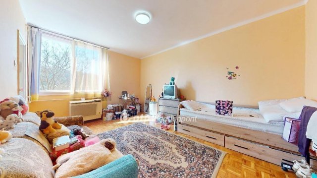 Eladó téglalakás, Miskolcon 21 M Ft, 1 szobás