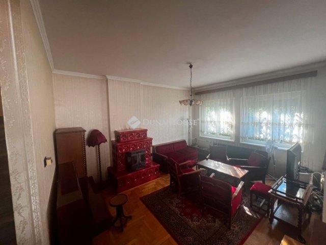 Eladó ikerház, Debrecenben, Kabar utcában 89.5 M Ft, 6 szobás