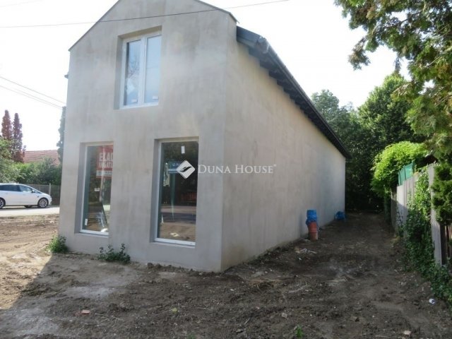 Eladó ikerház, Szegeden 99 M Ft, 3 szobás / költözzbe.hu