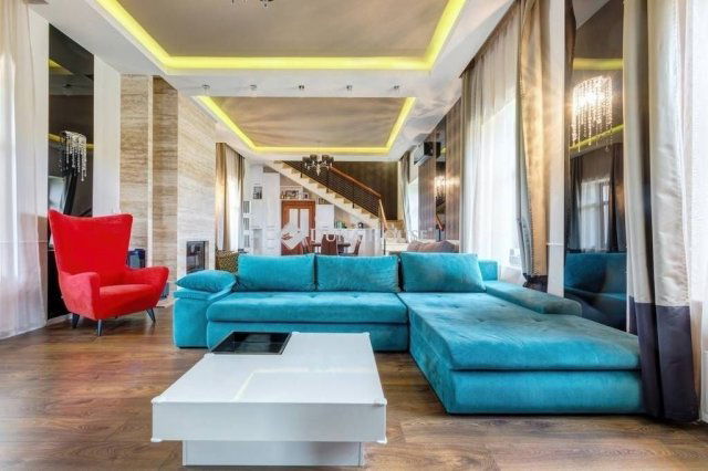 Eladó családi ház, Dabason 249 M Ft, 8 szobás