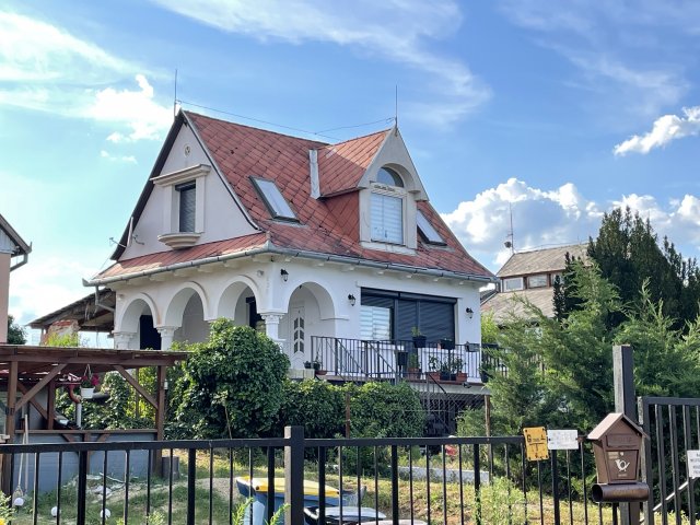 Eladó családi ház, Nyíregyházán 56.9 M Ft, 4 szobás