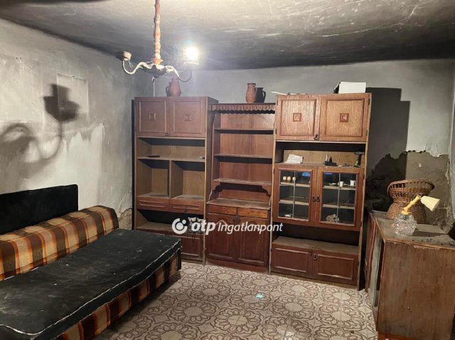 Eladó családi ház, Siklóson 11.6 M Ft, 2+1 szobás