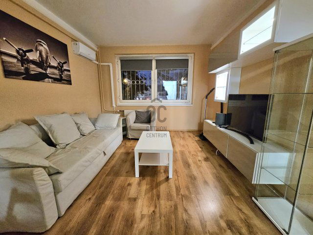 Kiadó panellakás, albérlet, Budapesten, XI. kerületben, 1 szobás