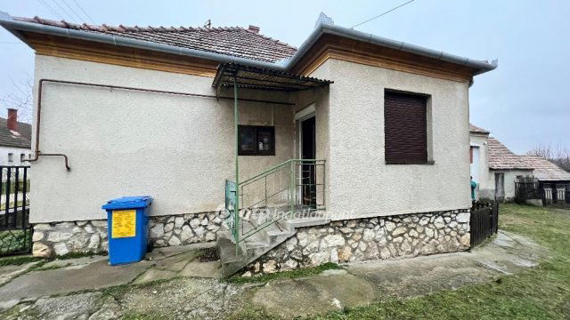 Eladó családi ház, Marcalgergelyin 21.9 M Ft, 3+1 szobás