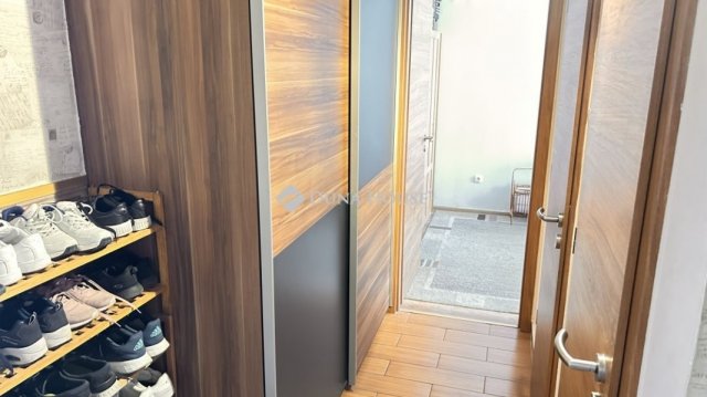 Eladó téglalakás, Budapesten, X. kerületben 57.9 M Ft, 3 szobás
