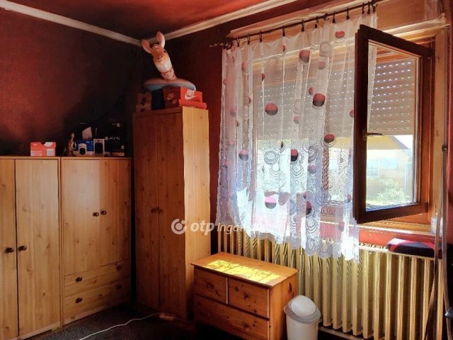 Eladó családi ház, Hévízgyörkön 42 M Ft, 3+1 szobás