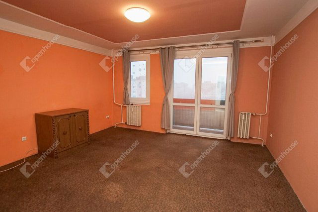 Eladó panellakás, Székesfehérvárott 47.9 M Ft, 2 szobás