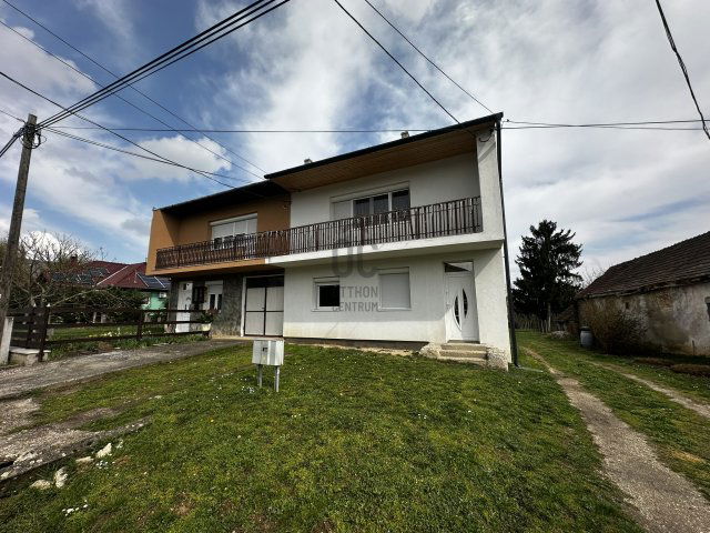 Eladó ikerház, Kiskutason 64.999 M Ft, 4 szobás