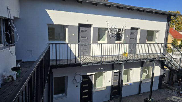 Eladó téglalakás, Budapesten, XX. kerületben, Baross utcában