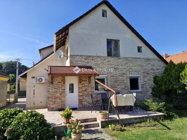 Eladó családi ház, Tatán, Szilágyi Erzsébet utcában 89.99 M Ft