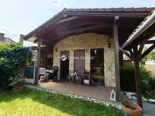 Eladó ikerház, Gödön 99.5 M Ft, 2+2 szobás