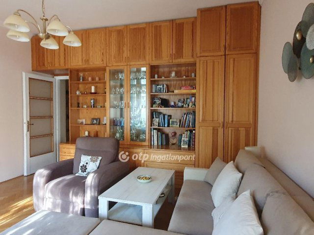 Eladó téglalakás, Budapesten, II. kerületben 126 M Ft, 2 szobás