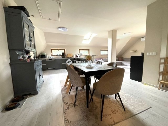 Eladó családi ház, Fóton 229 M Ft, 7 szobás