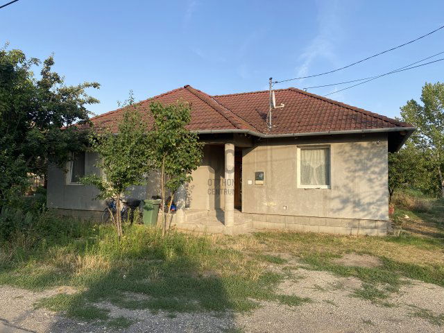 Eladó családi ház, Abonyban 37.5 M Ft, 4 szobás