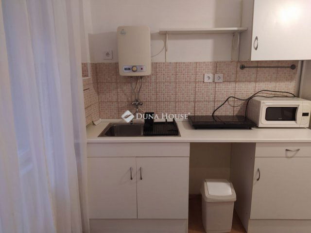 Kiadó téglalakás, albérlet, VII. kerületben, Dohány utcában