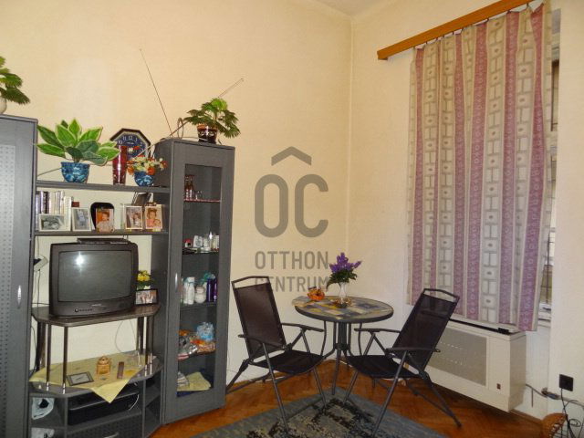 Eladó téglalakás, Budapesten, VII. kerületben, Dob utcában