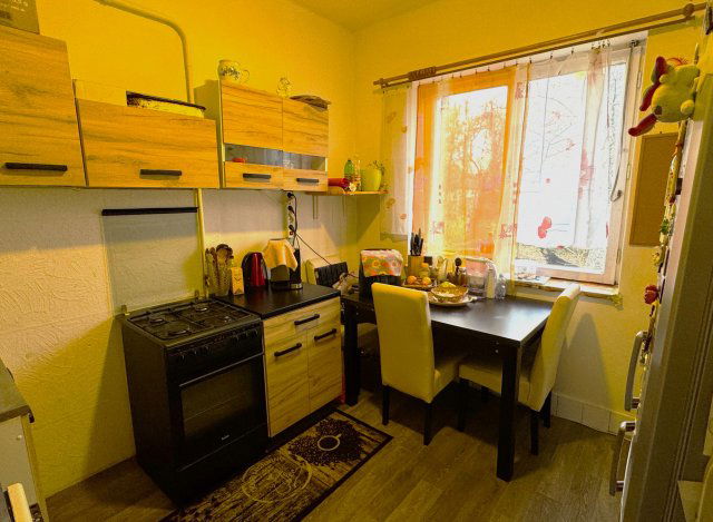 Eladó családi ház, Diósdon 90 M Ft, 3+2 szobás