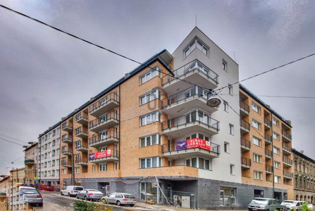 Eladó téglalakás, Budapesten, VIII. kerületben 91.39 M Ft