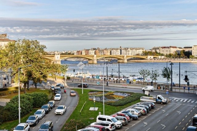 Eladó téglalakás, Budapesten, II. kerületben 289 M Ft, 3 szobás