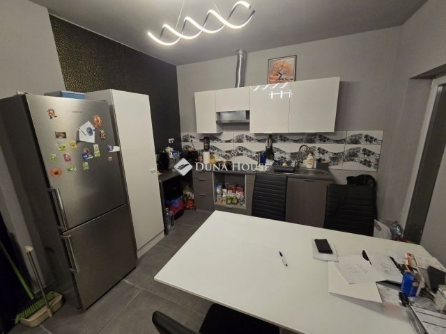 Eladó családi ház, Szegeden 29 M Ft, 2 szobás