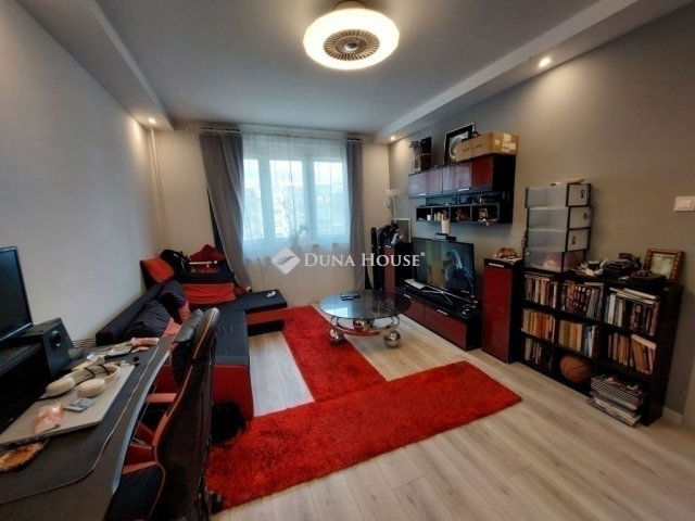 Eladó panellakás, Budapesten, XVIII. kerületben 67.8 M Ft