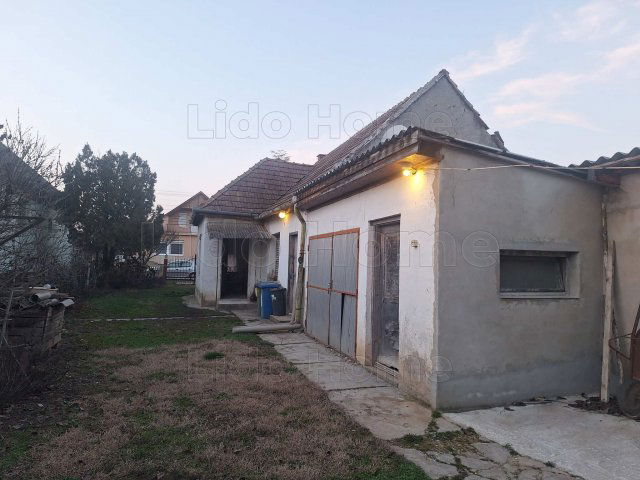 Eladó családi ház, Magyaratádon 19.9 M Ft, 2+1 szobás