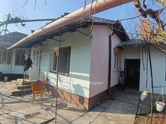 Eladó családi ház, Gyomaendrődön 16 M Ft, 3 szobás