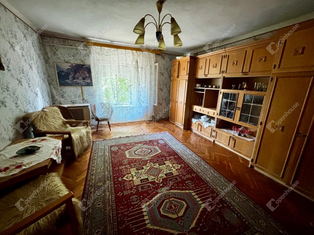 Eladó családi ház, Gesztelyben 17.99 M Ft, 3 szobás