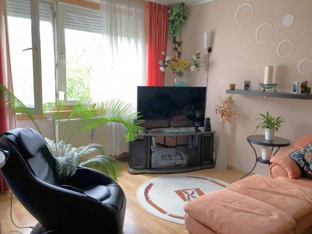 Eladó panellakás, Budapesten, III. kerületben 95 M Ft, 1+3 szobás