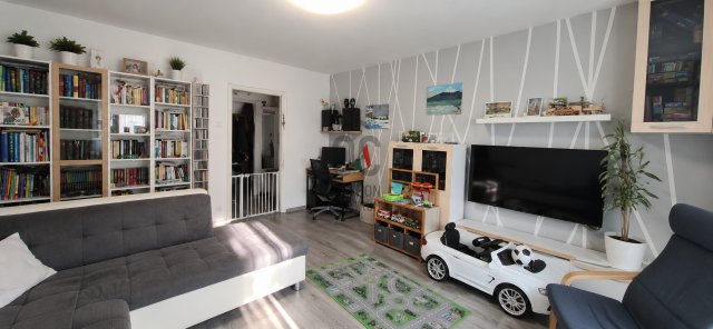 Eladó panellakás, XXI. kerületben, József Attila utcában