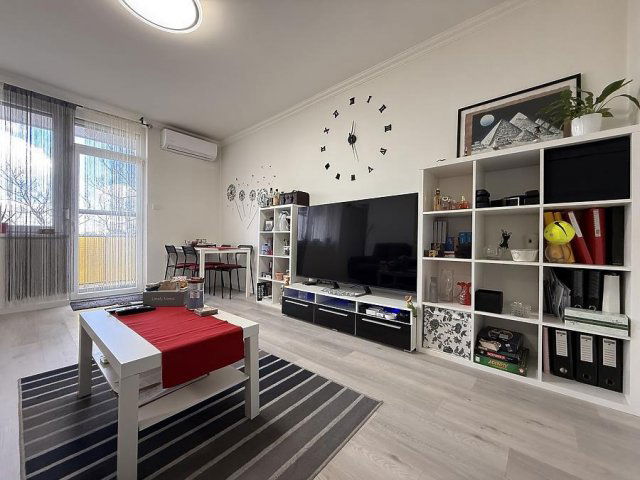 Eladó panellakás, Budapesten, XXI. kerületben 79.9 M Ft, 3 szobás