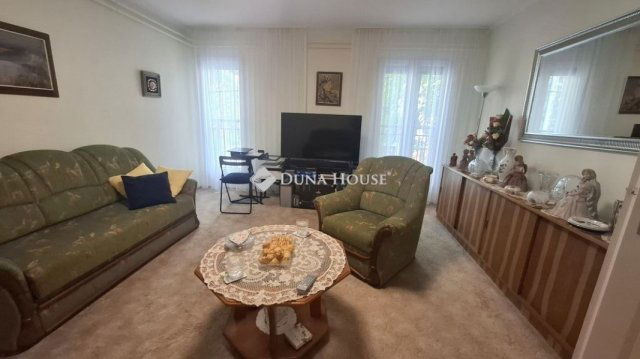 Eladó téglalakás, Szegeden 84.9 M Ft, 3 szobás