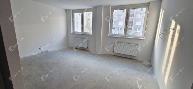 Eladó téglalakás, Miskolcon 65 M Ft, 3 szobás