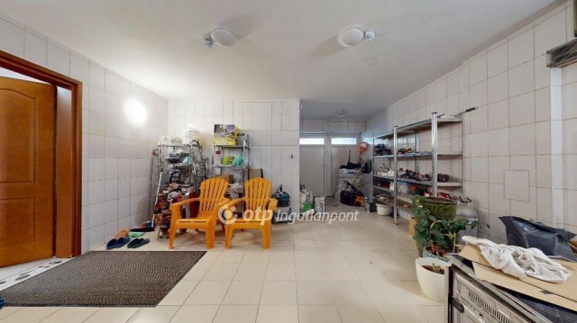 Eladó sorház, Nyíregyházán 115 M Ft, 3 szobás