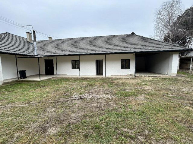 Eladó családi ház, Iregszemcsén 28.9 M Ft, 3 szobás