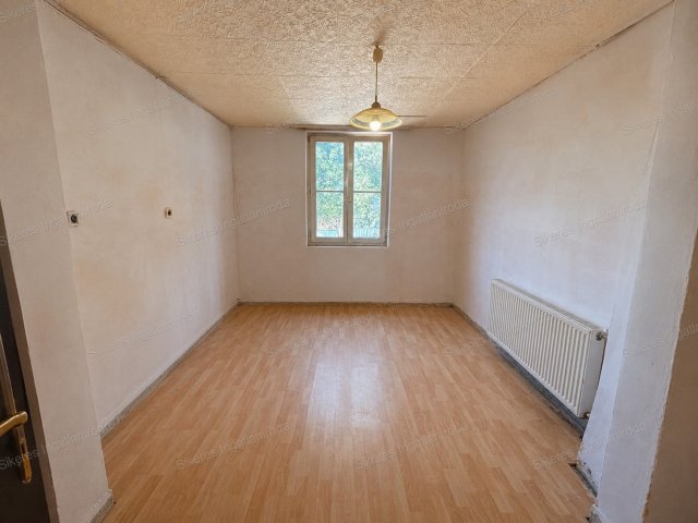 Eladó nyaraló, Kecskéden 6.5 M Ft, 1 szobás