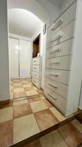 Eladó családi ház, Szombathelyen 74.9 M Ft, 5 szobás