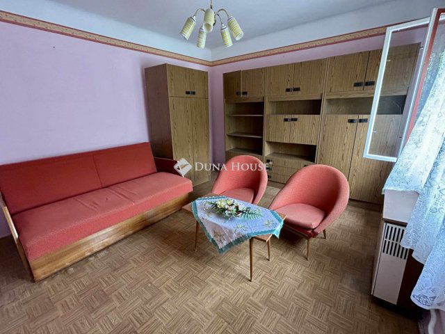 Eladó családi ház, Kiskunmajsán, Szabadkai úton 28 M Ft