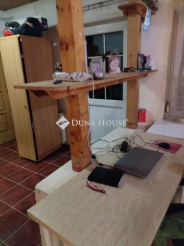 Eladó családi ház, Vereben 65 M Ft, 4 szobás